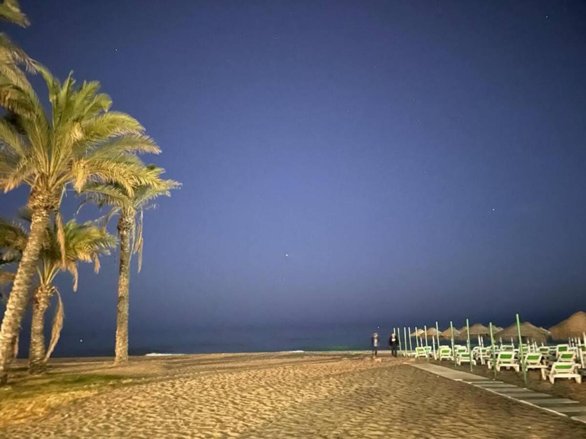 One Step From The Beach Τορρεμολίνος Εξωτερικό φωτογραφία