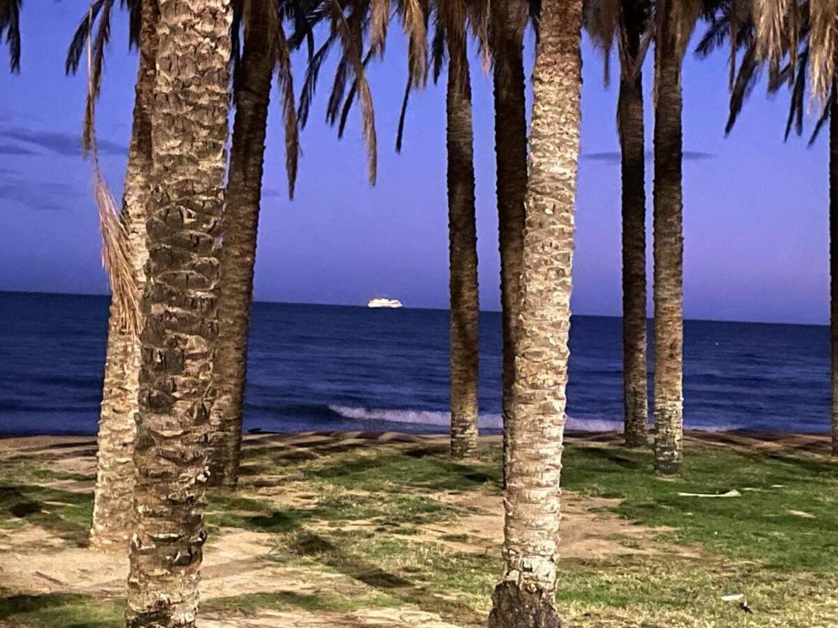 One Step From The Beach Τορρεμολίνος Εξωτερικό φωτογραφία