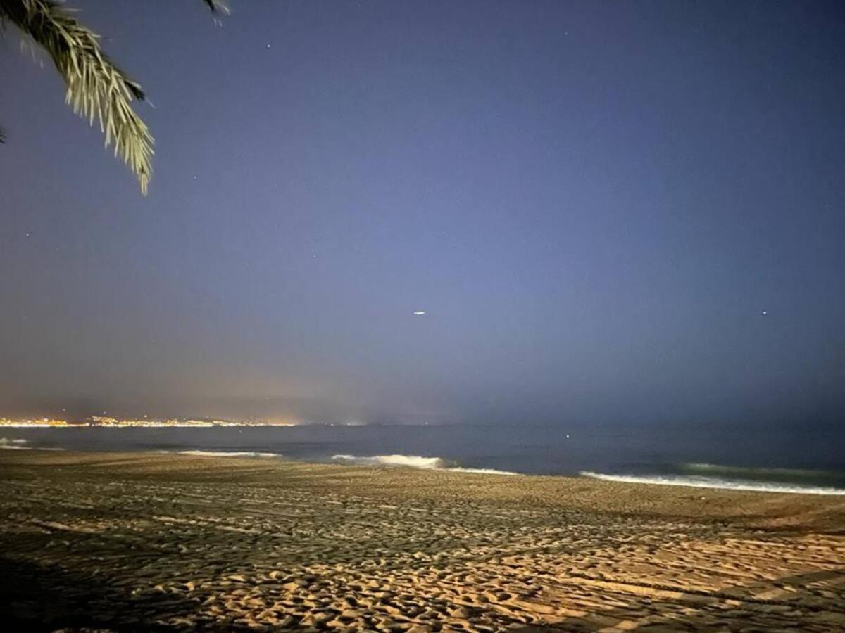 One Step From The Beach Τορρεμολίνος Εξωτερικό φωτογραφία